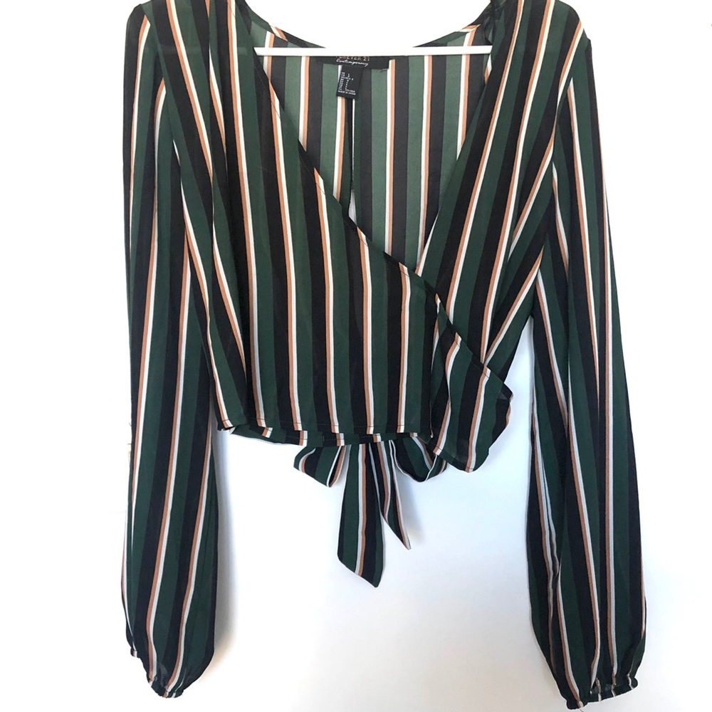 Cropped Striped Long Sleeve Chiffon Blouse